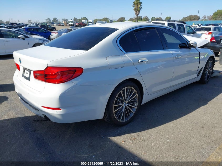 VIN WBAJA5C57JWA38636 2018 BMW 530I