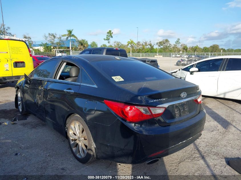 2013 HYUNDAI SONATA SE - 5NPEC4AC2DH615302