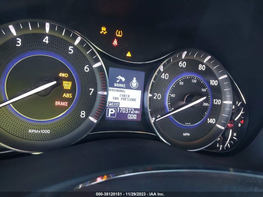 2014 INFINITI QX80 - JN8AZ2NE3E9068648