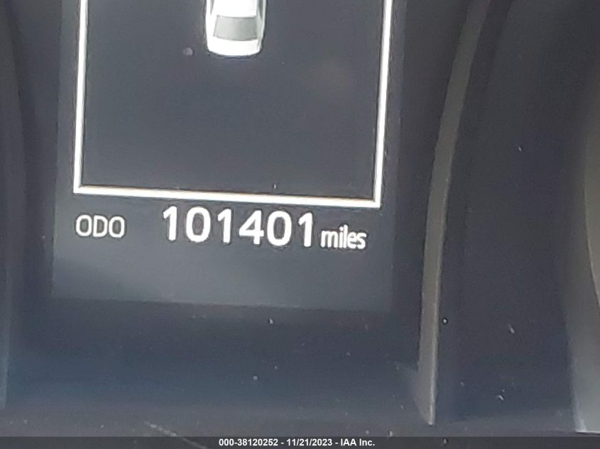2018 TOYOTA CAMRY SE - 4T1B11HK9JU612186