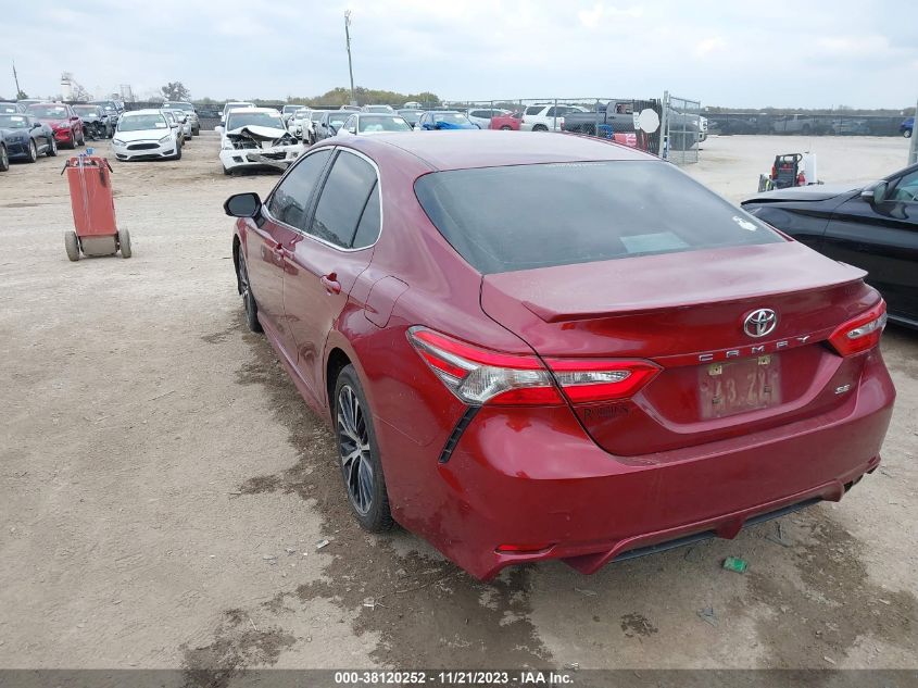 2018 TOYOTA CAMRY SE - 4T1B11HK9JU612186