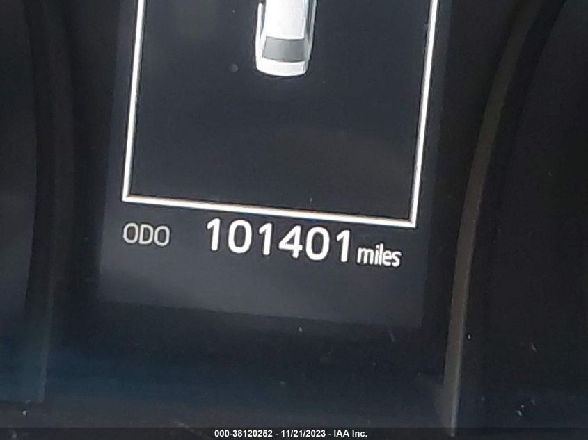 2018 TOYOTA CAMRY SE - 4T1B11HK9JU612186