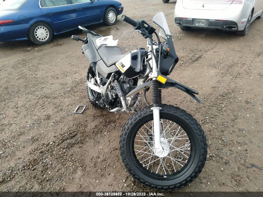 2020 YAMAHA TW200 C - JYA3AWE04LA165615