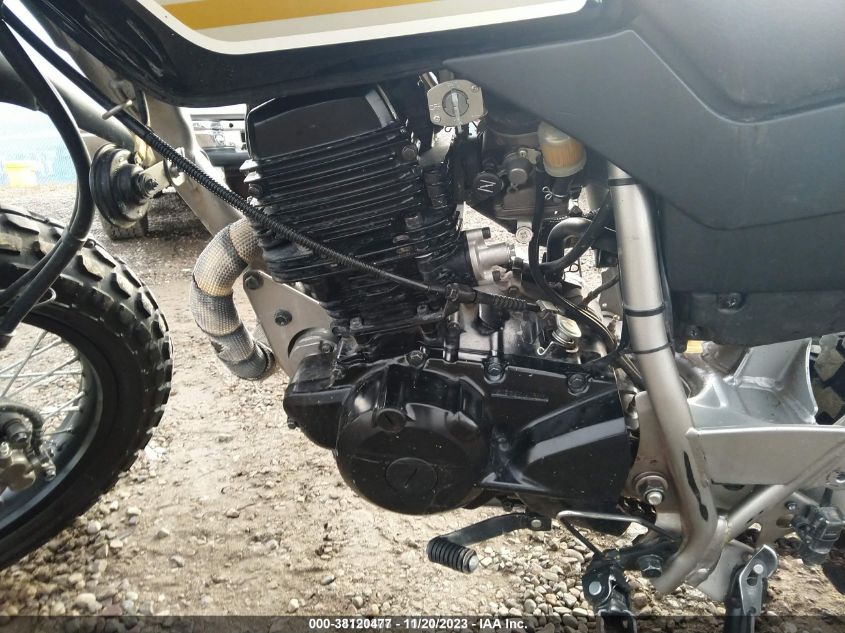 2020 YAMAHA TW200 C JYA3AWE04LA165615