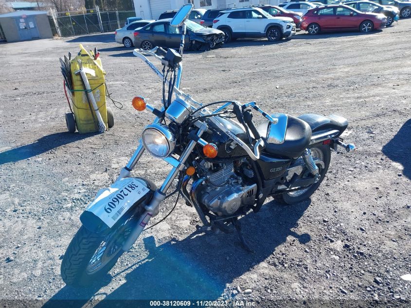 2005 SUZUKI GZ250 - VTTNJ48A652100703