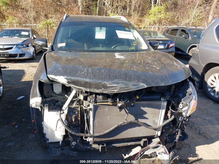 VIN JN8AT2MVXHW018693 2017 NISSAN ROGUE SV