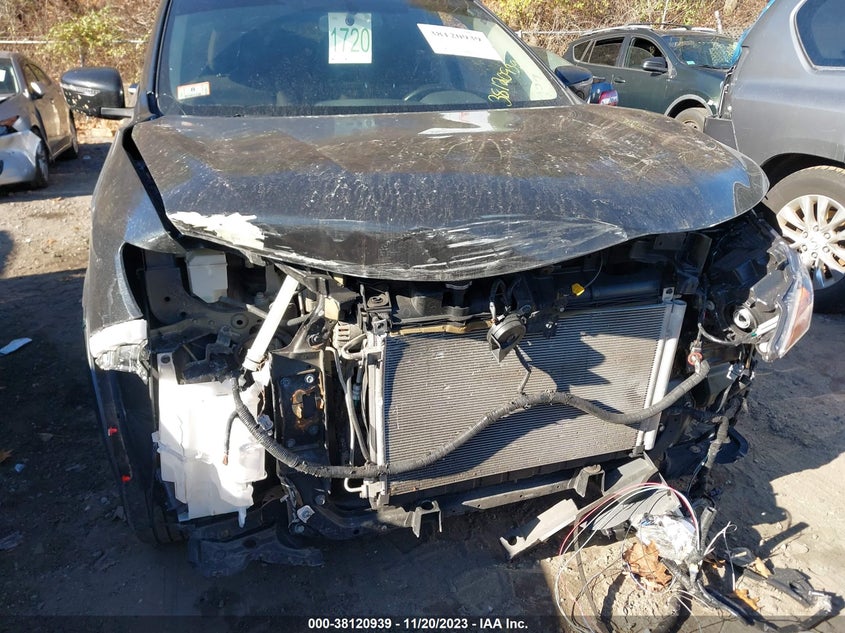 VIN JN8AT2MVXHW018693 2017 NISSAN ROGUE SV