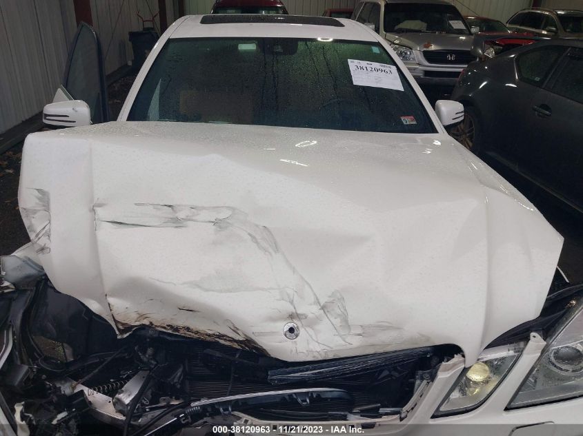 2013 MERCEDES-BENZ E 350 - WDDHF5KBXDA771777