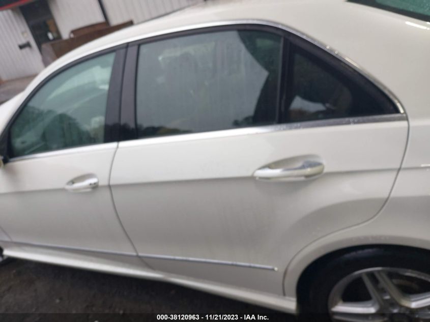 2013 MERCEDES-BENZ E 350 - WDDHF5KBXDA771777