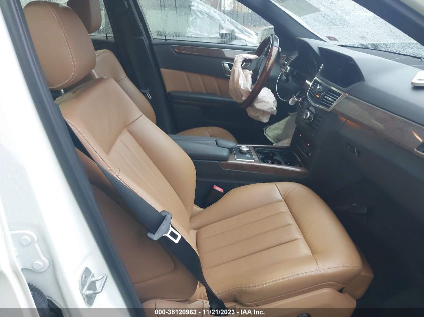 2013 MERCEDES-BENZ E 350 - WDDHF5KBXDA771777