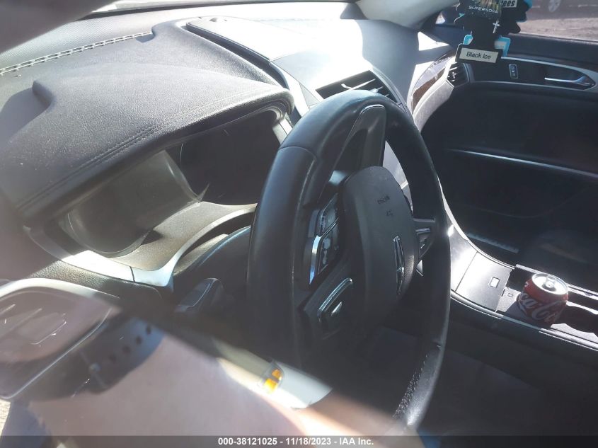 2015 LINCOLN MKZ - 3LN6L2GK6FR613085