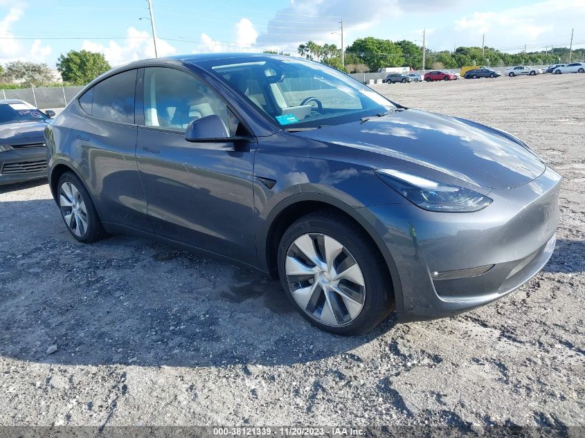 7SAYGAEE2PF773477 TESLA MODEL Y AWD 2023