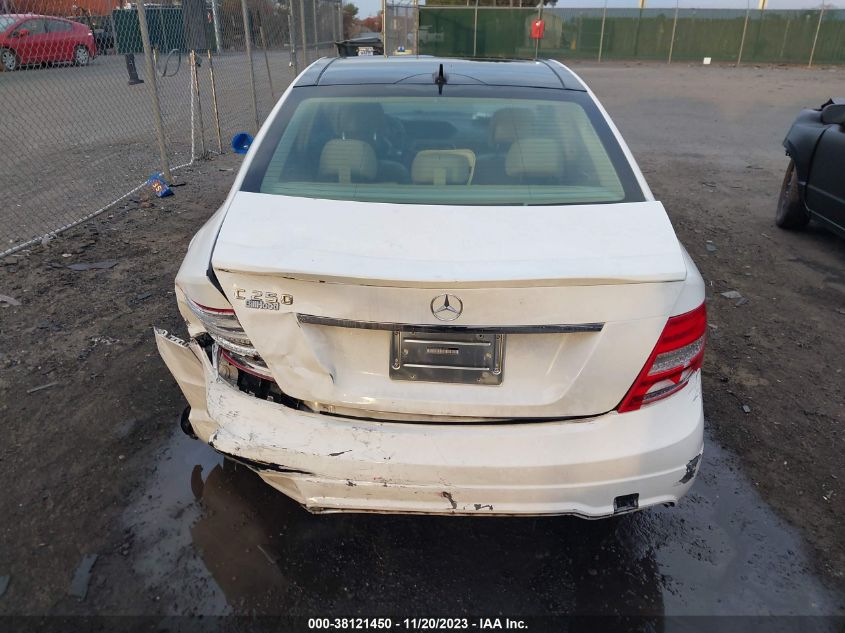 2014 MERCEDES-BENZ C-CLASS C 250 - WDDGF4HB6EA964538