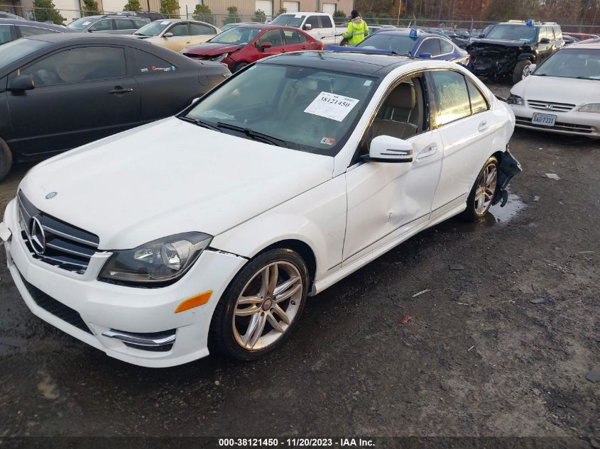 2014 MERCEDES-BENZ C-CLASS C 250 - WDDGF4HB6EA964538