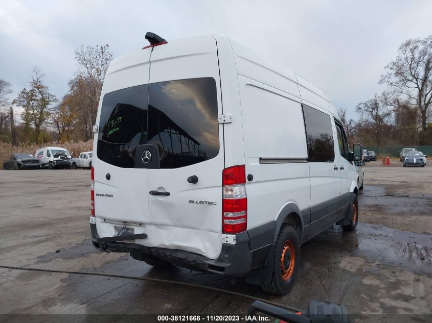 2015 MERCEDES-BENZ SPRINTER 2500 NORMAL ROOF - WD4PE7DC0FP115006