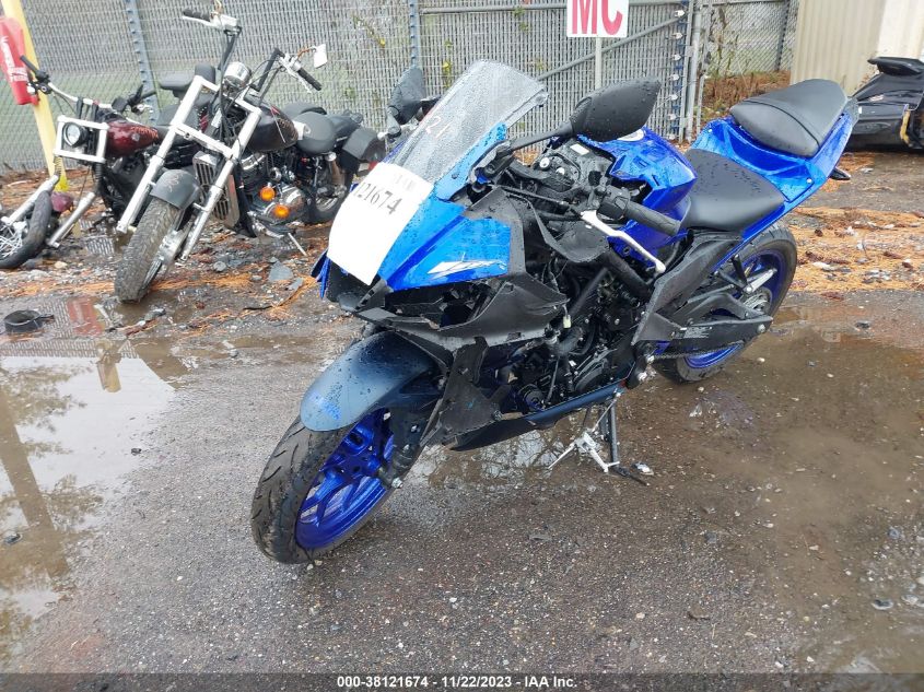 2022 YAMAHA YZFR3 A MH3RH18Y4NK008681
