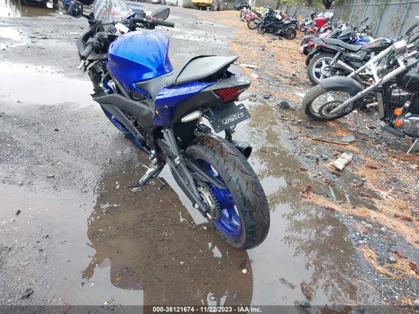2022 YAMAHA YZFR3 A MH3RH18Y4NK008681