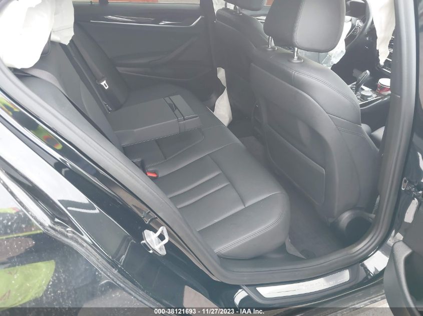 2018 BMW 530I XDRIVE WBAJA7C50JWA72039