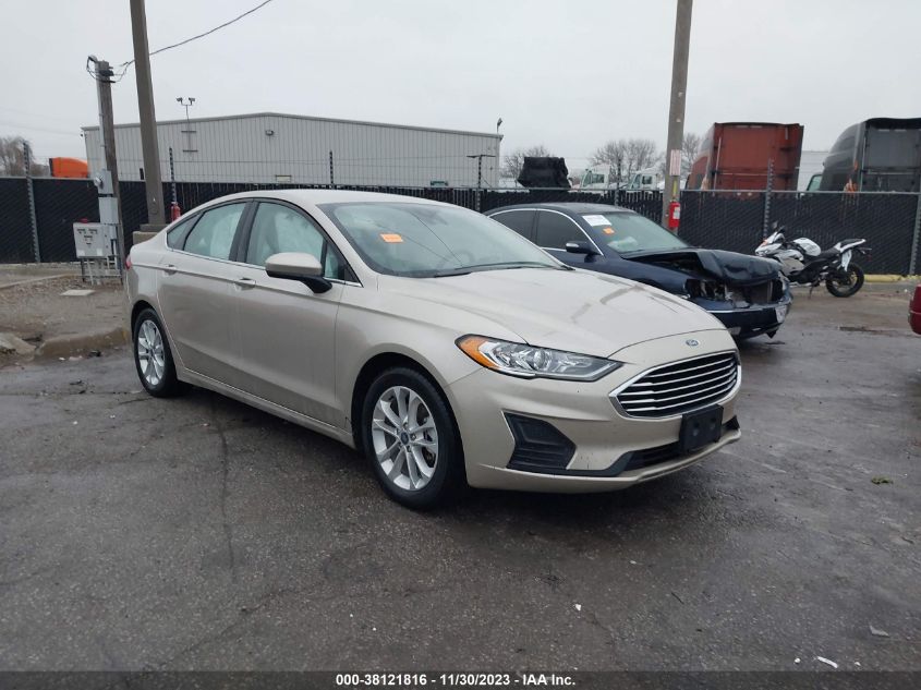 3FA6P0HD1KR171958 2019 FORD FUSION, photo no. 1