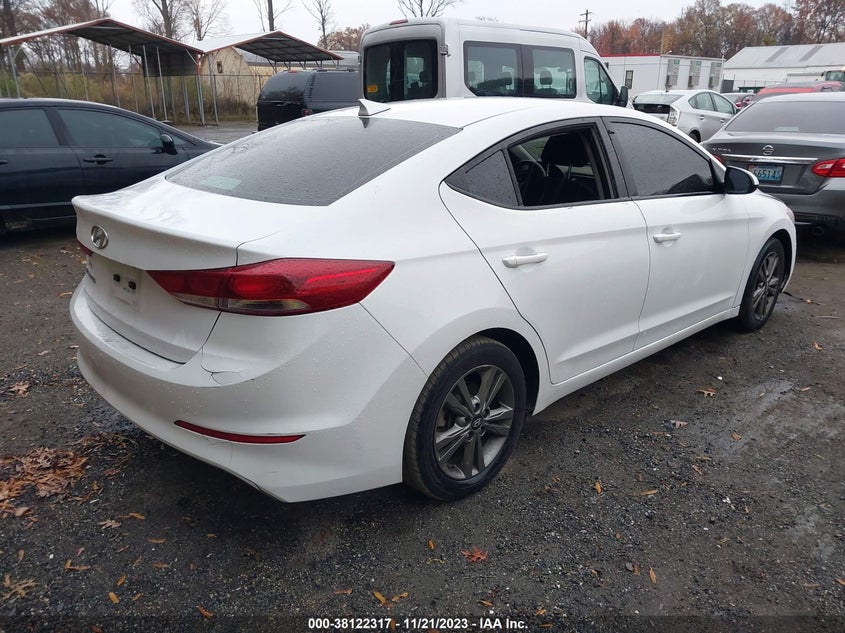 VIN 5NPD84LFXJH261559 2018 HYUNDAI ELANTRA SEL