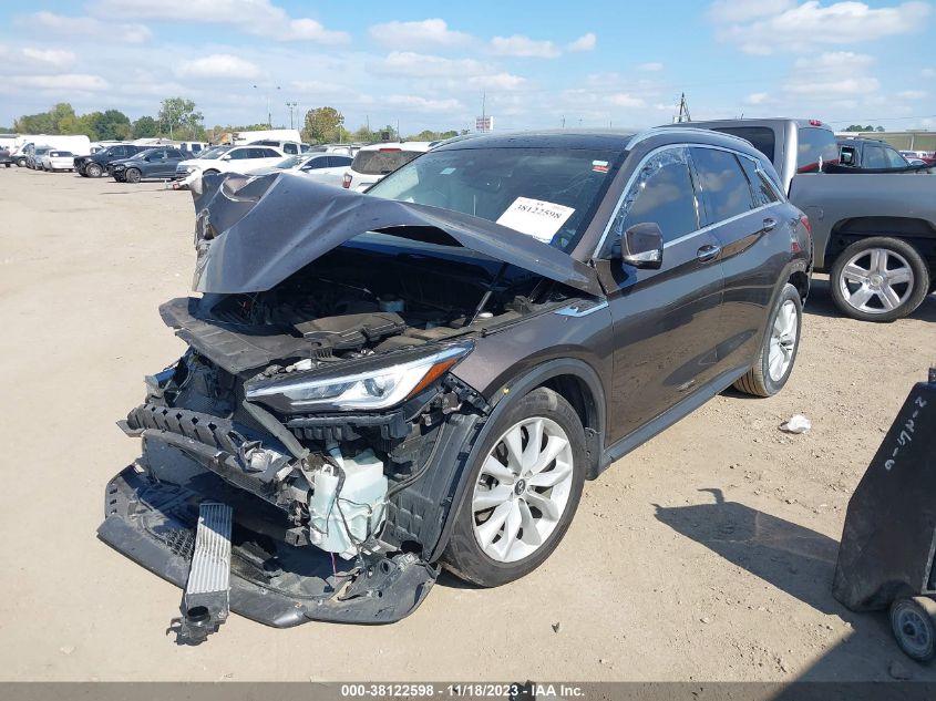 VIN 3PCAJ5M18KF106928 2019 INFINITI QX50 ESSENTIAL