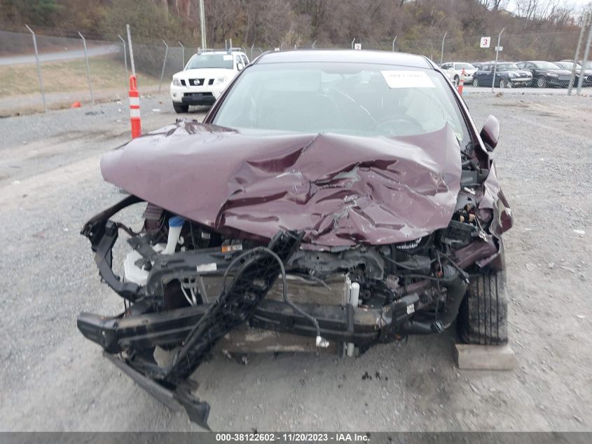 3KPFK4A73JE282716 | 2018 KIA FORTE