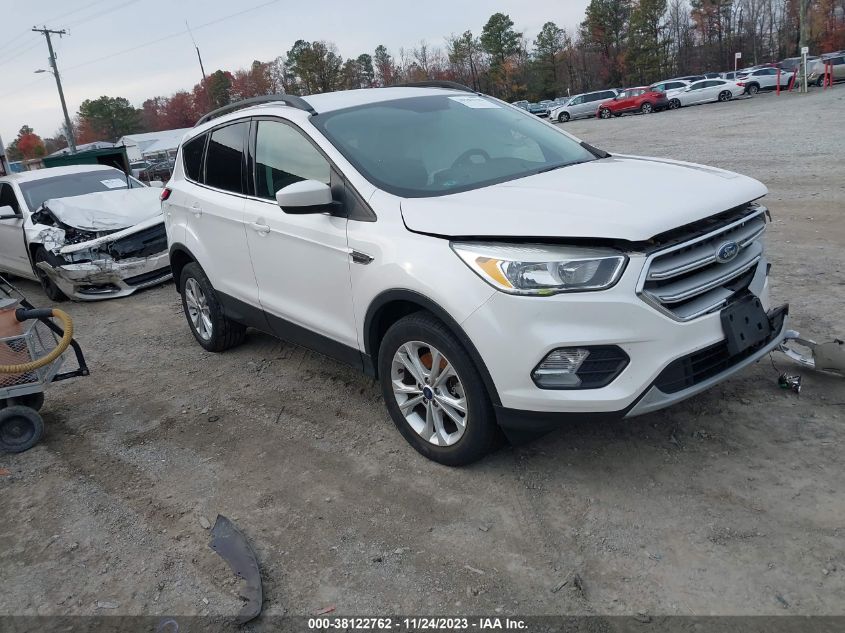 2018 FORD ESCAPE SE - 1FMCU9GD9JUC27840