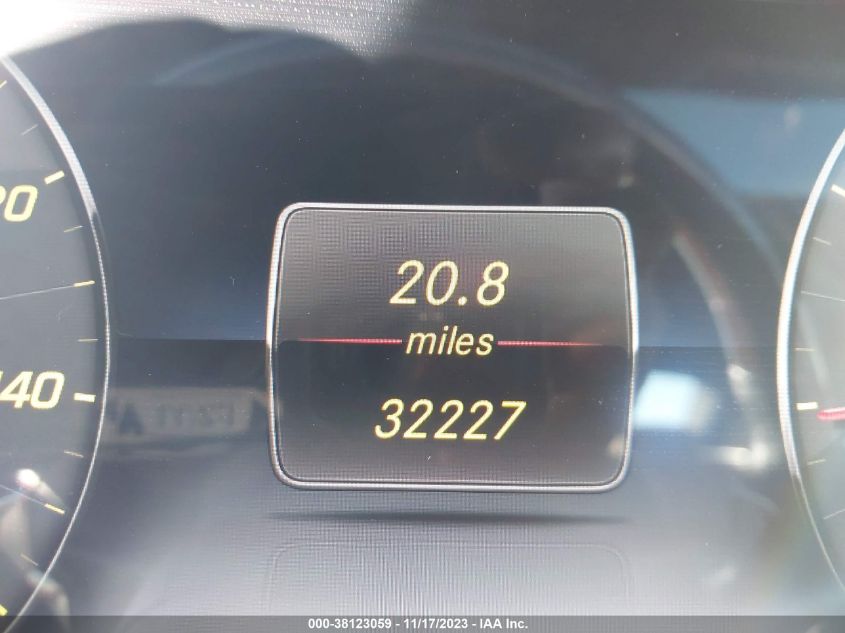 2019 MERCEDES-BENZ S 560 4MATIC - WDDUG8GB4KA459554