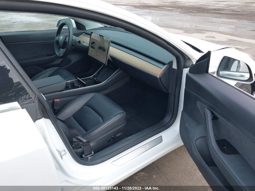 2020 TESLA MODEL 3 - 5YJ3E1EA9LF800001