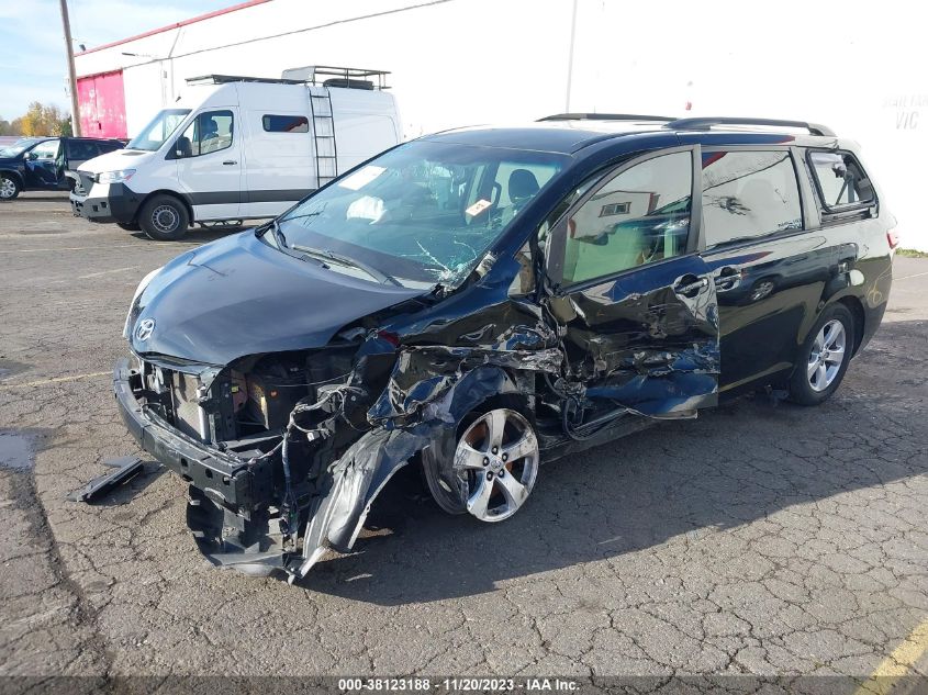 2015 TOYOTA SIENNA LE - 5TDKK3DCXFS650985