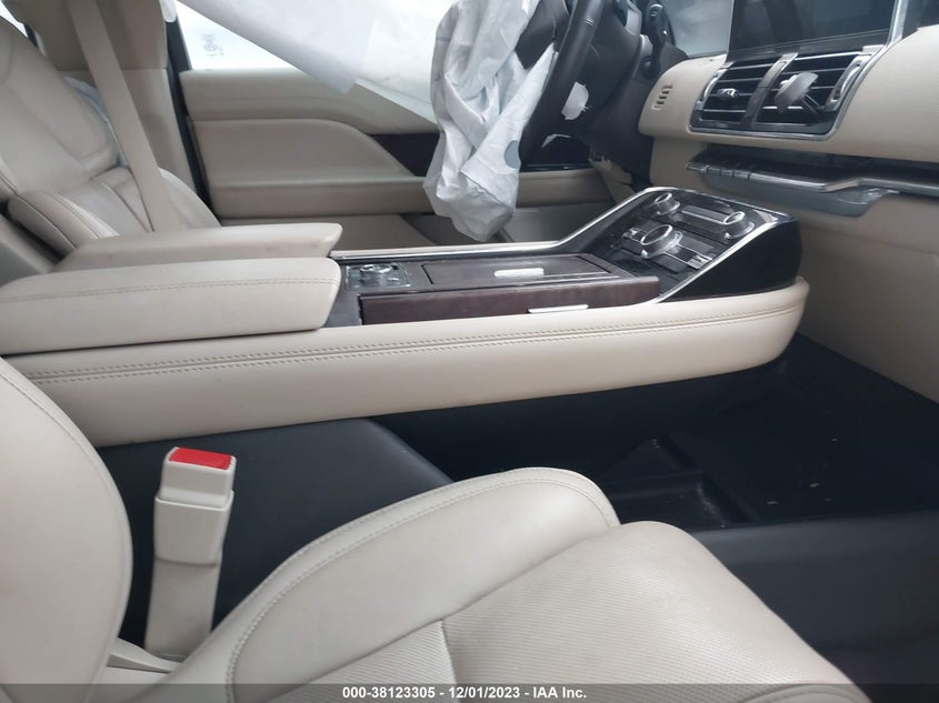 VIN 5LMJJ2KT0LEL14476 2020 LINCOLN NAVIGATOR RESERVE