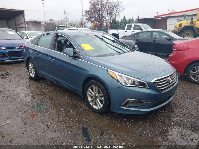 2015 HYUNDAI SONATA SE - 5NPE24AF7FH226123