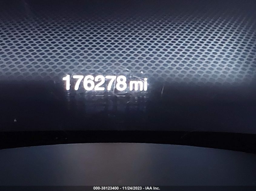 2016 JEEP RENEGADE LIMITED - ZACCJADT3GPD71744
