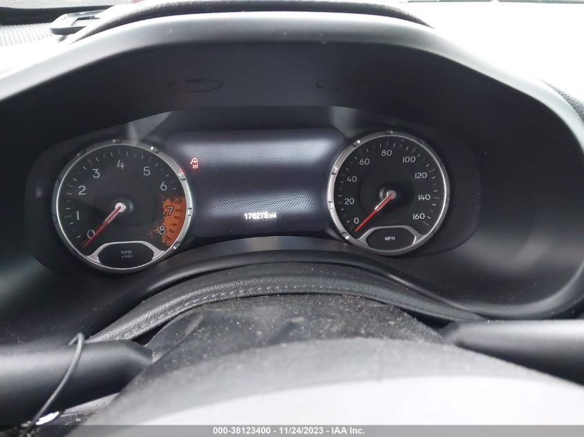 2016 JEEP RENEGADE LIMITED - ZACCJADT3GPD71744