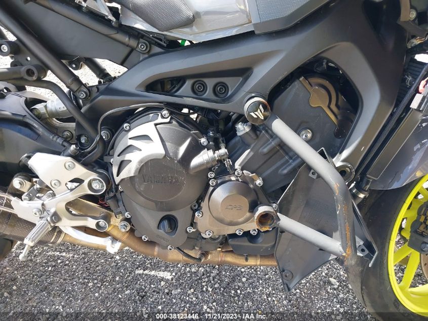 2015 YAMAHA FJ09 JYARN37E3FA002402