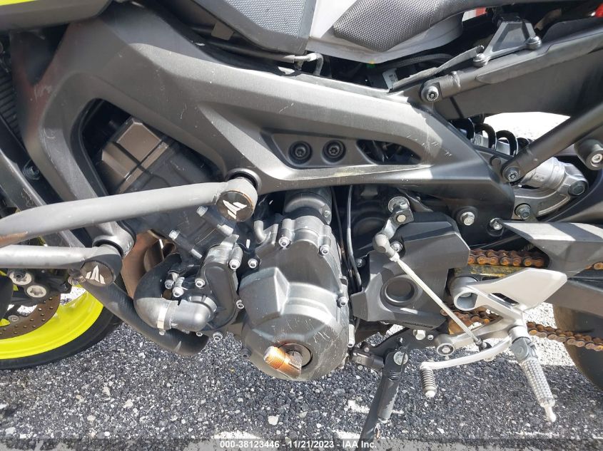 2015 YAMAHA FJ09 JYARN37E3FA002402