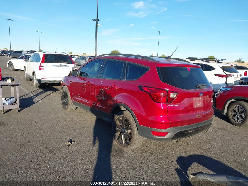 2019 FORD ESCAPE SE - 1FMCU0GDXKUA35694