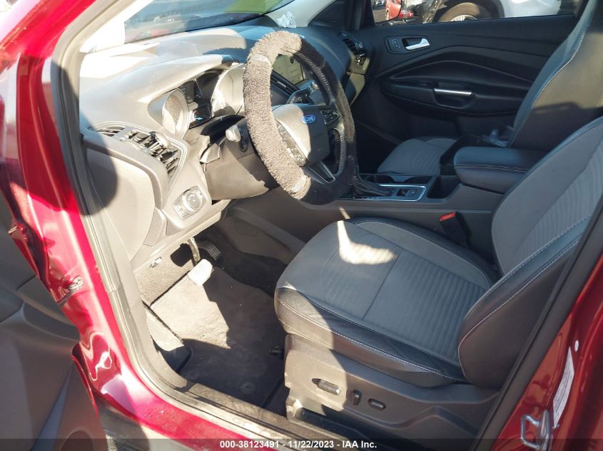 2019 FORD ESCAPE SE - 1FMCU0GDXKUA35694