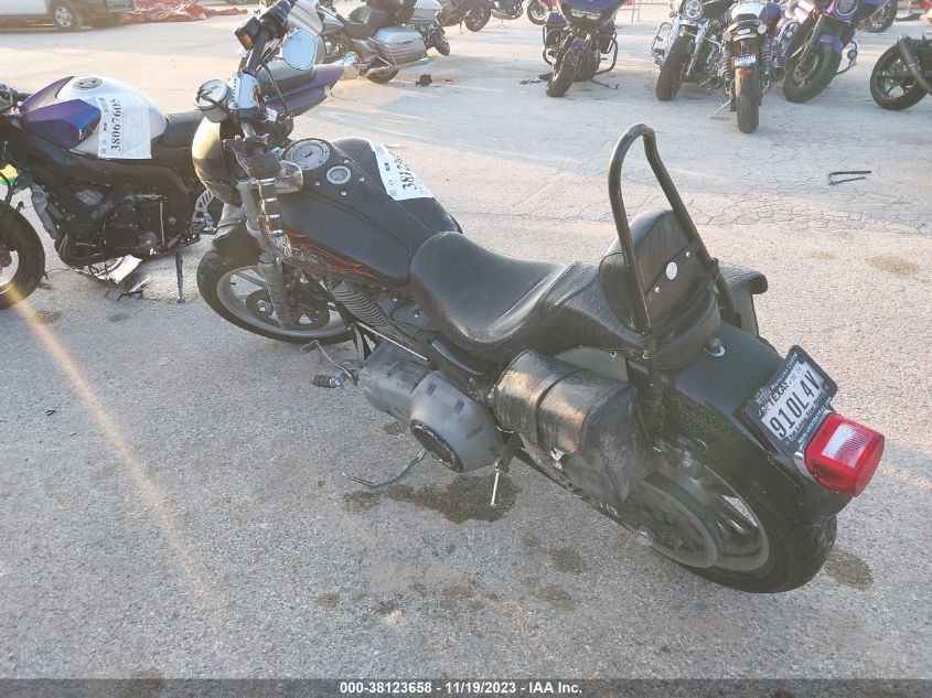 2010 HARLEY-DAVIDSON FXD - 1HD1GM410AC321383