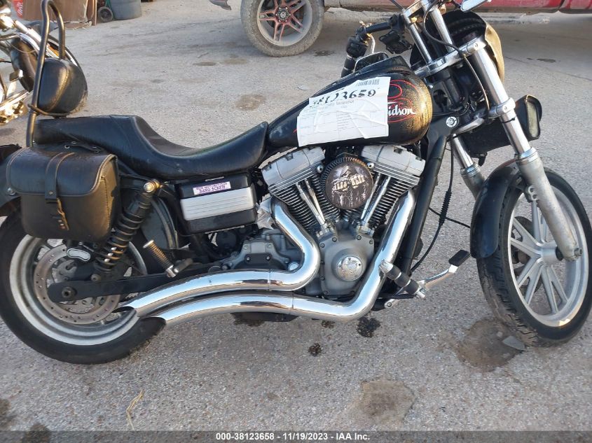 2010 HARLEY-DAVIDSON FXD - 1HD1GM410AC321383