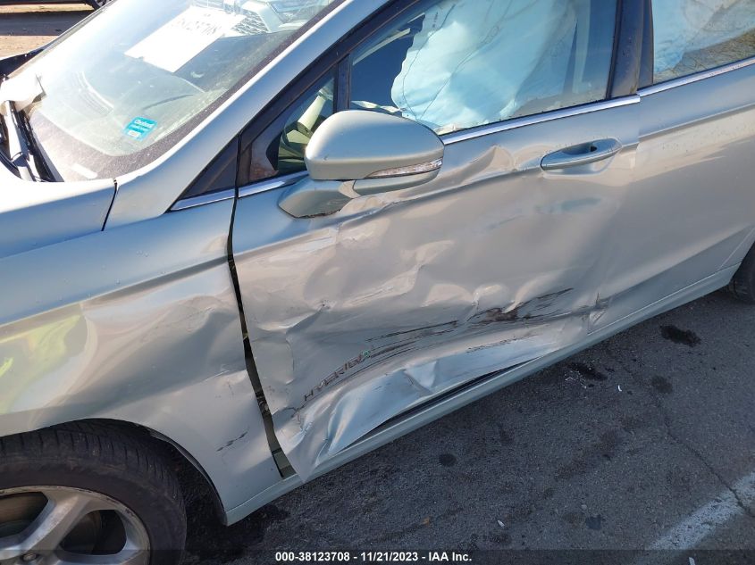 2013 FORD FUSION HYBRID SE - 3FA6P0LU2DR227674