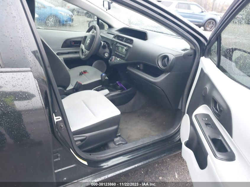 2013 TOYOTA PRIUS C ONE - JTDKDTB37D1540810