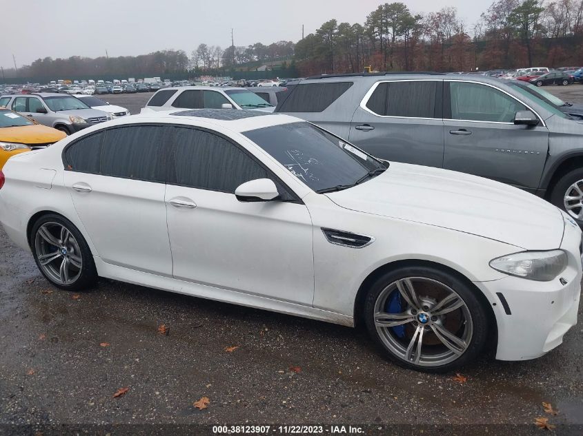 2013 BMW M5 - WBSFV9C59DD095513