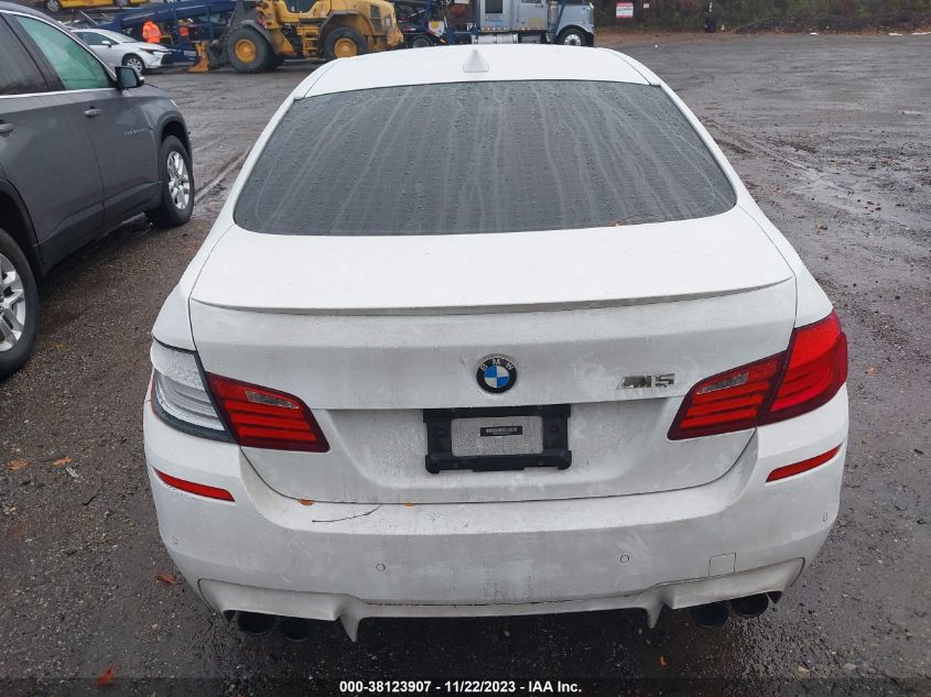 2013 BMW M5 - WBSFV9C59DD095513