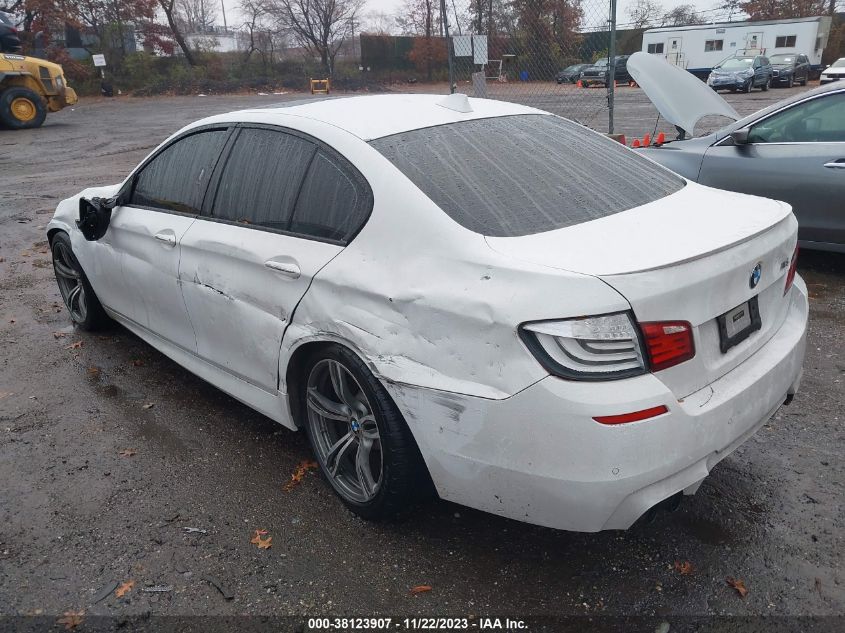 2013 BMW M5 - WBSFV9C59DD095513