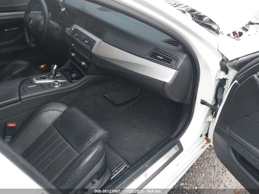 2013 BMW M5 - WBSFV9C59DD095513