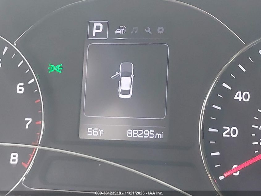 2018 KIA FORTE LX - 3KPFL4A75JE248600