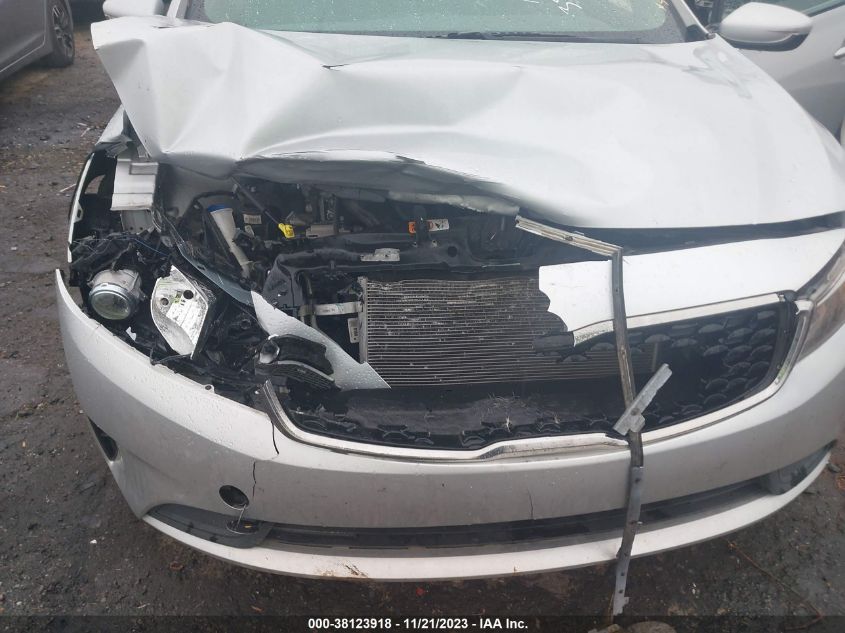 2018 KIA FORTE LX - 3KPFL4A75JE248600