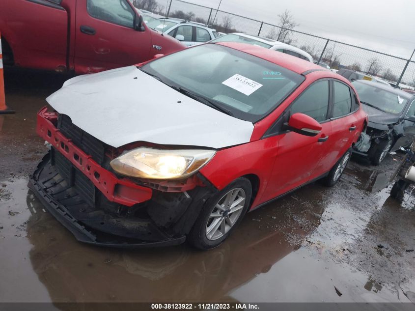 2015 FORD FOCUS SE - 1FADP3F22FL290102