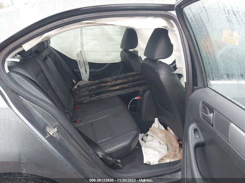 2017 VOLKSWAGEN JETTA SE - 3VWDB7AJ6HM239618